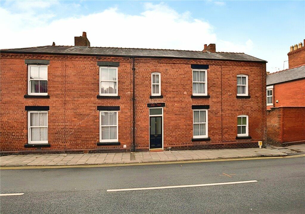 4 bedroom end of terrace house for sale in Whipcord Lane, Chester, Cheshire, CH1