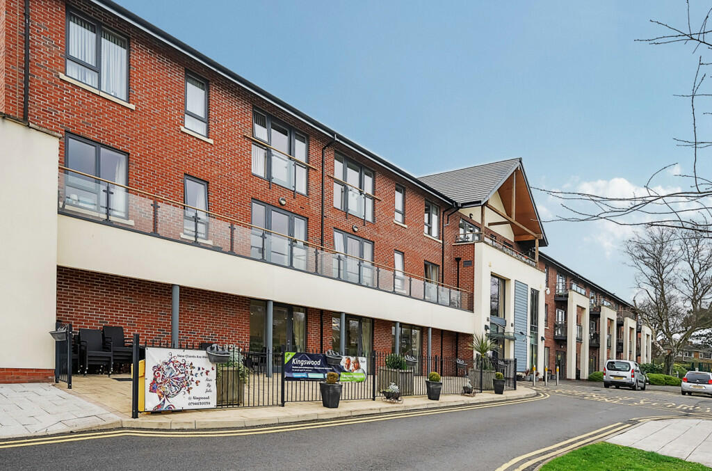 2 bedroom apartment for sale in Kingsway, Chester, Cheshire, CH2