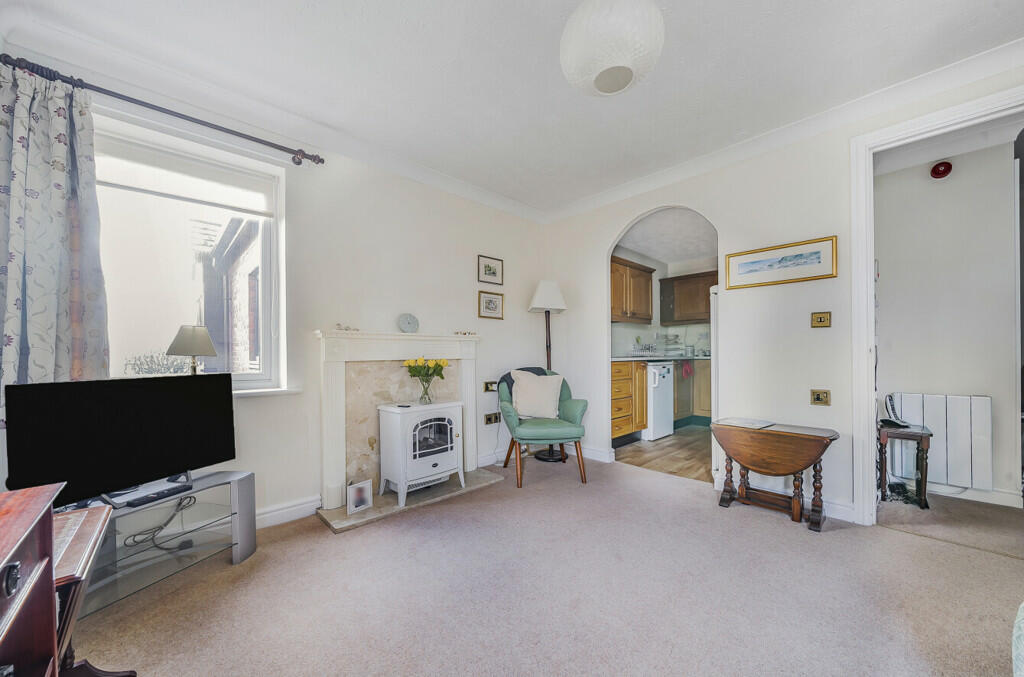 Additional property image - Round Hill Meadow, Great Boughton, Chester