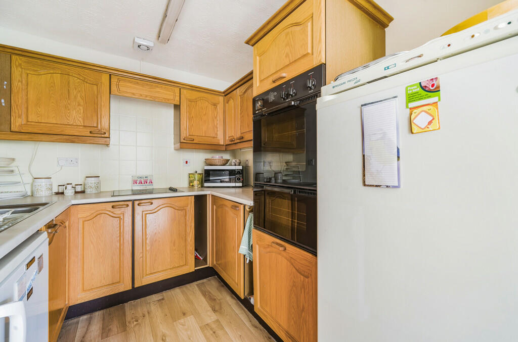 Additional property image - Round Hill Meadow, Great Boughton, Chester