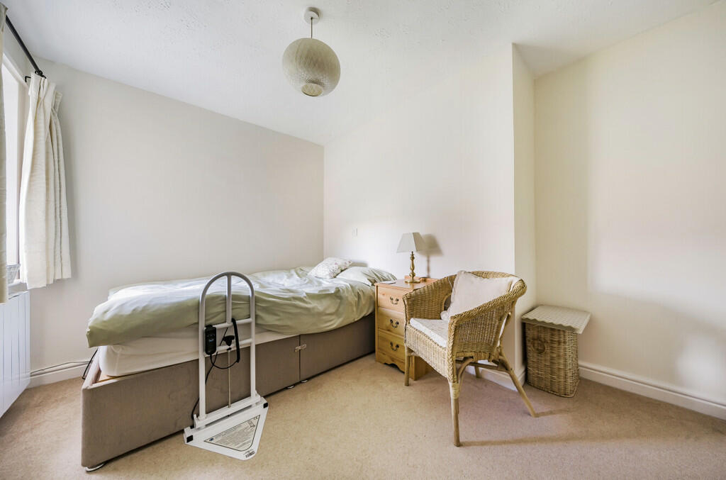 Additional property image - Round Hill Meadow, Great Boughton, Chester