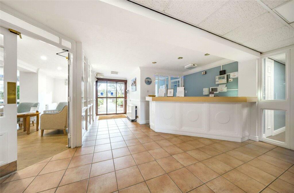 Additional property image - Round Hill Meadow, Great Boughton, Chester