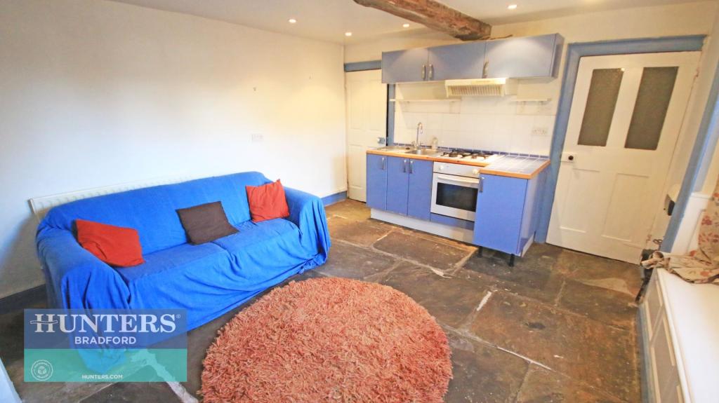 2 bedroom terraced house for sale in Great Horton Road, Bradford, BD7