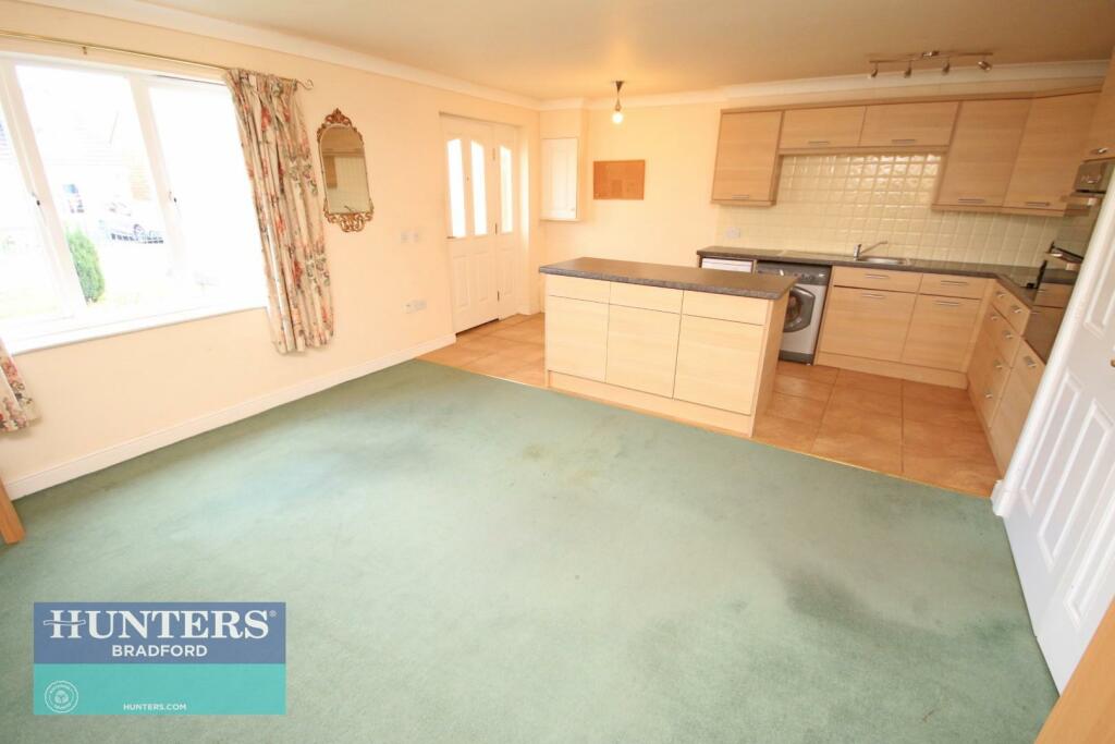Additional property image - Pitty Beck View Allerton, Bradford, BD15 7YS