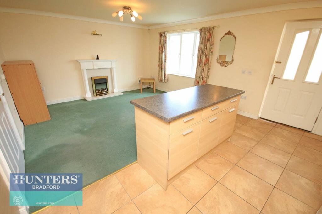 Additional property image - Pitty Beck View Allerton, Bradford, BD15 7YS