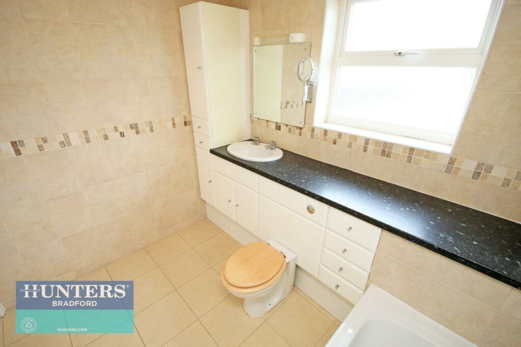 Additional property image - Pitty Beck View Allerton, Bradford, BD15 7YS