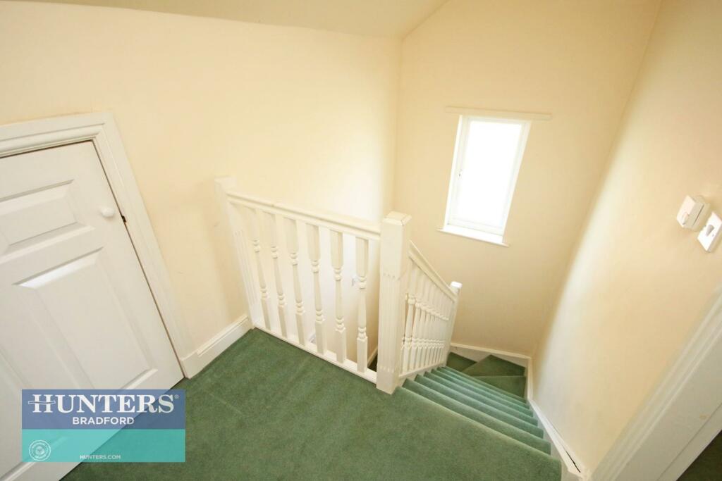 Additional property image - Pitty Beck View Allerton, Bradford, BD15 7YS