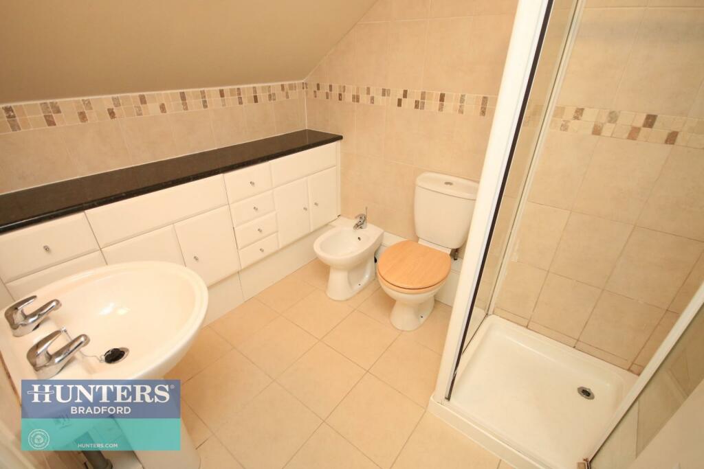 Additional property image - Pitty Beck View Allerton, Bradford, BD15 7YS