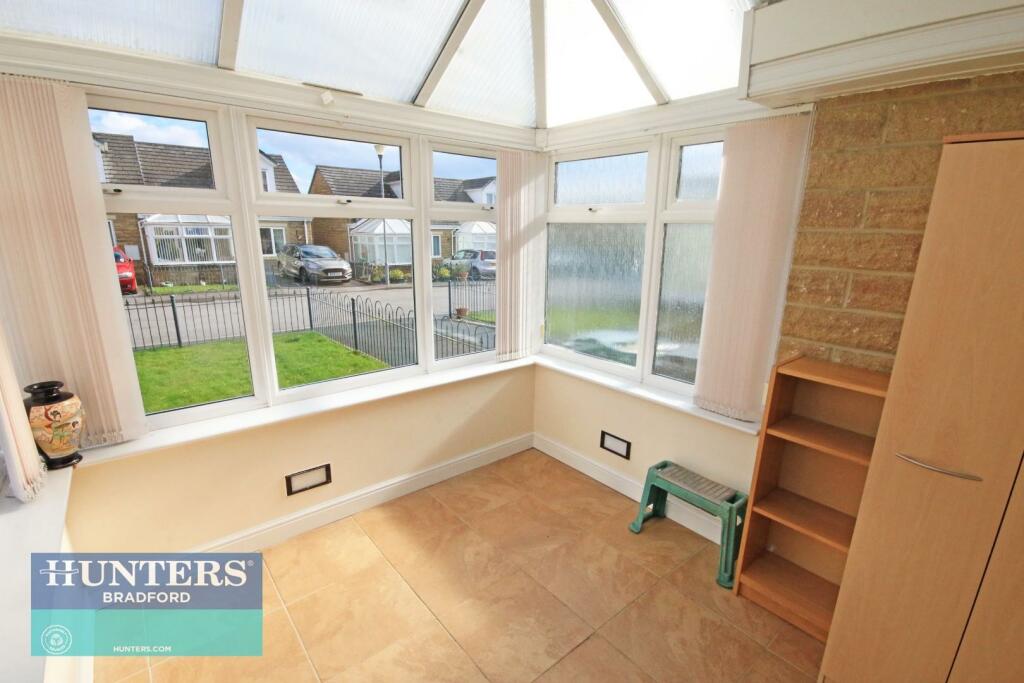 Additional property image - Pitty Beck View Allerton, Bradford, BD15 7YS