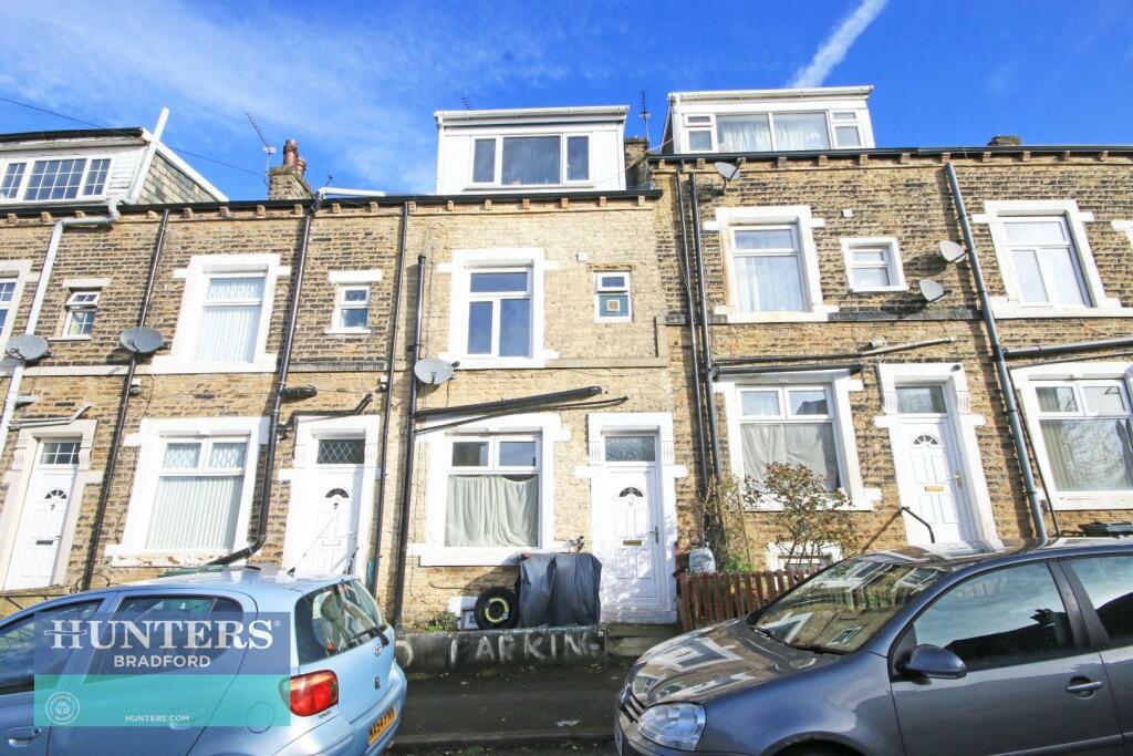 4 bedroom terraced house for sale in Denby Street Manningham, Bradford, West Yorkshire, BD8 8EH, BD8