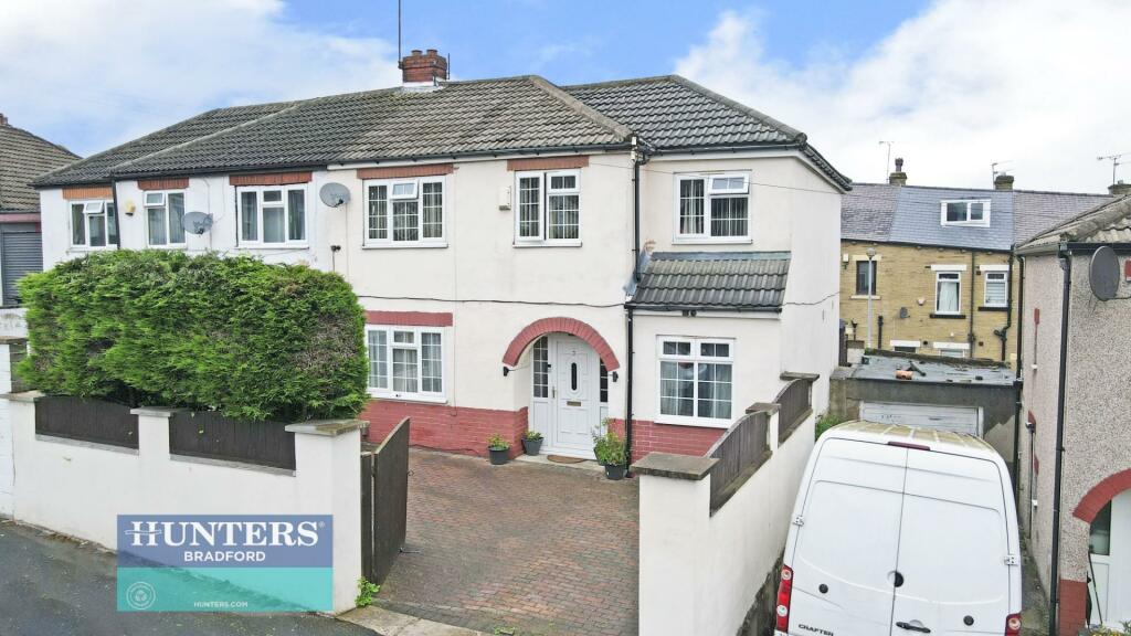 5 bedroom semidetached house for sale in Stirton Street Little Horton, Bradford, West Yorkshire