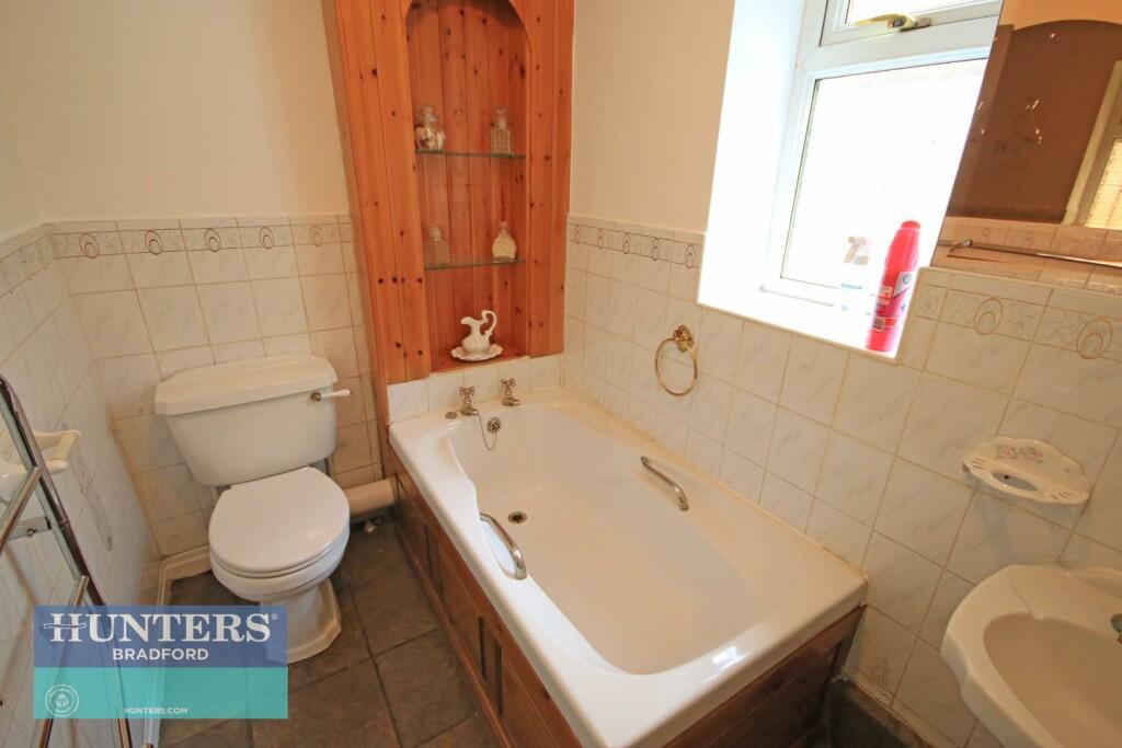 Additional property image - REF TN - 503 & 503A, Sticker Lane Laisterdyke, Bradford, West Yorkshire, BD4 8RB