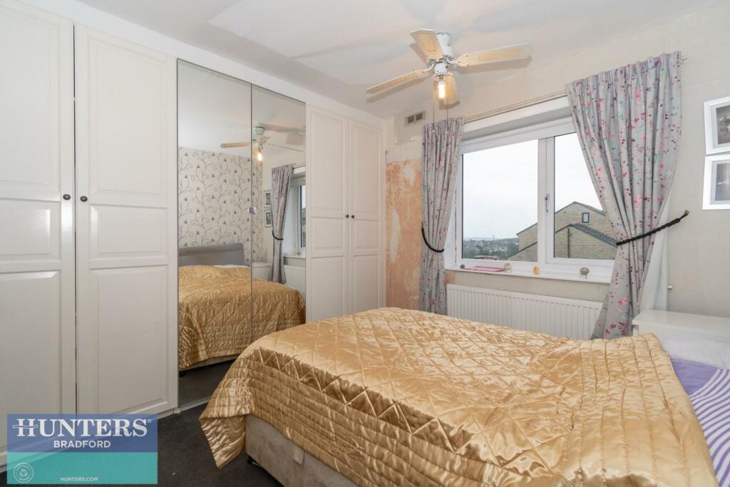Additional property image - REF SR - Tyersal Avenue Tyersal, Bradford, West Yorkshire, BD4 8HJ