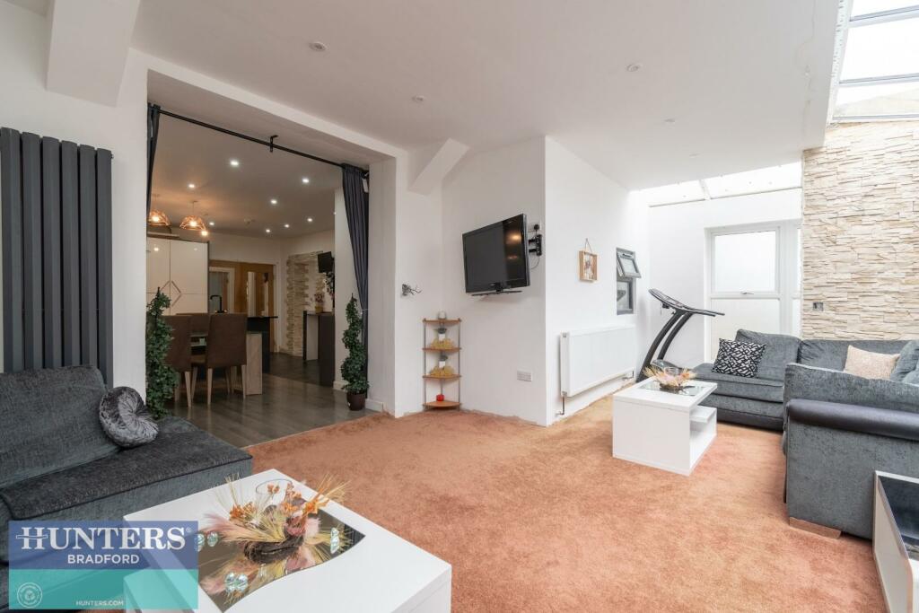 Additional property image - REF SR - Woodview Terrace, Bradford, West Yorkshire, BD8 7AH