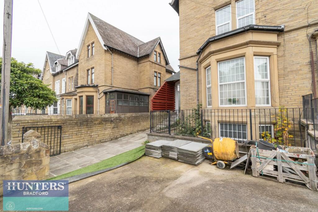 Additional property image - REF SR - Woodview Terrace, Bradford, West Yorkshire, BD8 7AH