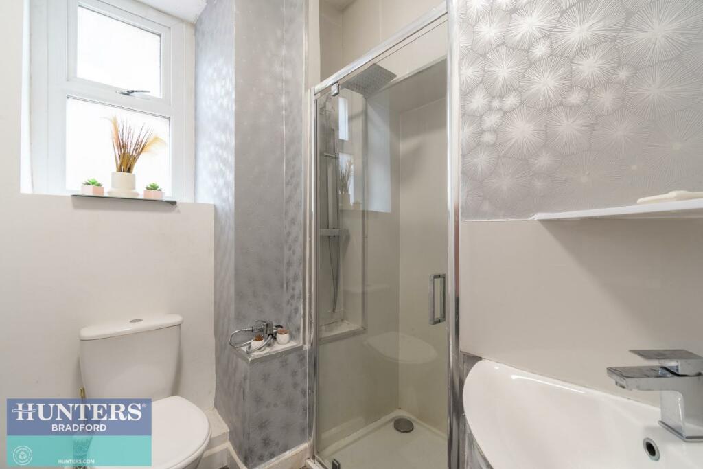 Additional property image - REF SR - Woodview Terrace, Bradford, West Yorkshire, BD8 7AH