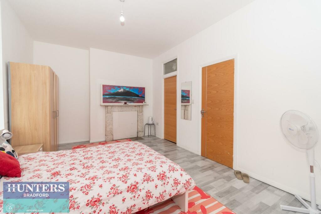 Additional property image - REF SR - Woodview Terrace, Bradford, West Yorkshire, BD8 7AH