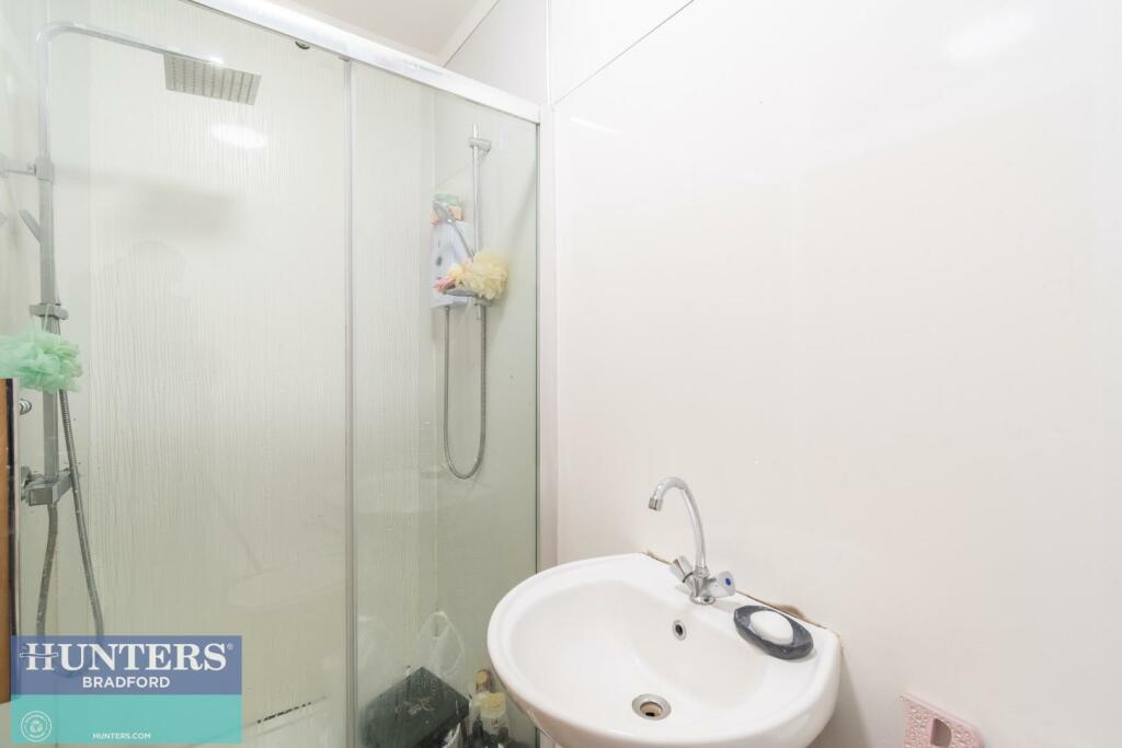 Additional property image - REF SR - Woodview Terrace, Bradford, West Yorkshire, BD8 7AH