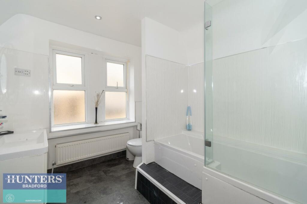Additional property image - REF SR - Woodview Terrace, Bradford, West Yorkshire, BD8 7AH