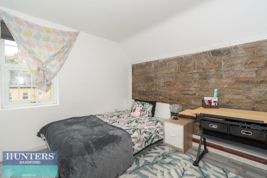 Additional property image - REF SR - Woodview Terrace, Bradford, West Yorkshire, BD8 7AH