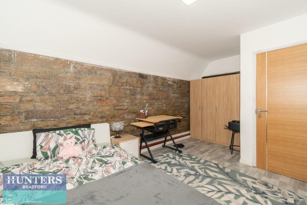 Additional property image - REF SR - Woodview Terrace, Bradford, West Yorkshire, BD8 7AH