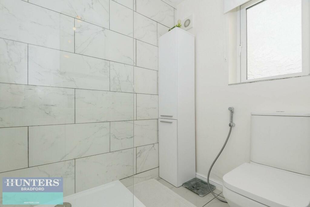 Additional property image - Turner Grove Bradford, West Yorkshire, BD4 0FG