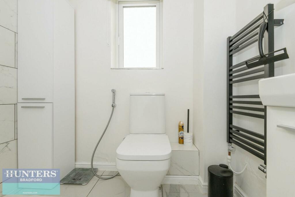 Additional property image - Turner Grove Bradford, West Yorkshire, BD4 0FG