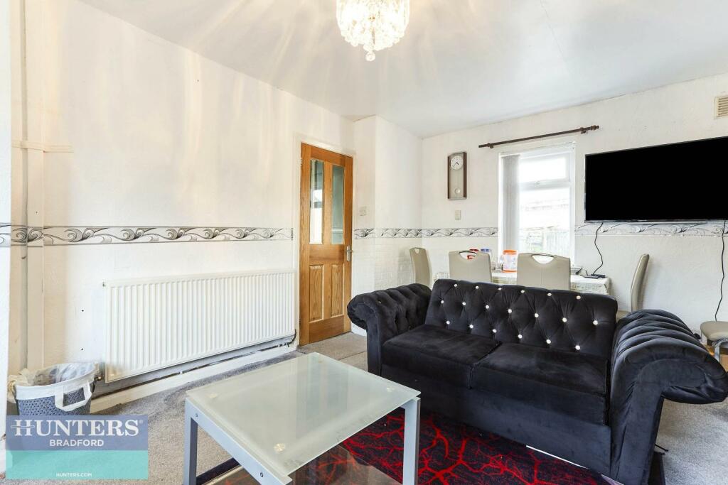 Additional property image - Moorlands Avenue Bradford BD3 7LN