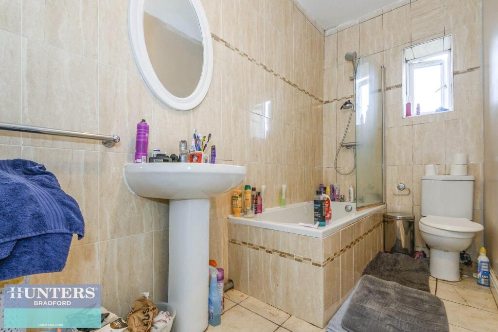 Additional property image - (TN) - St Matthews Road Faxfleet, Bradford, West Yorkshire, BD5 9AB