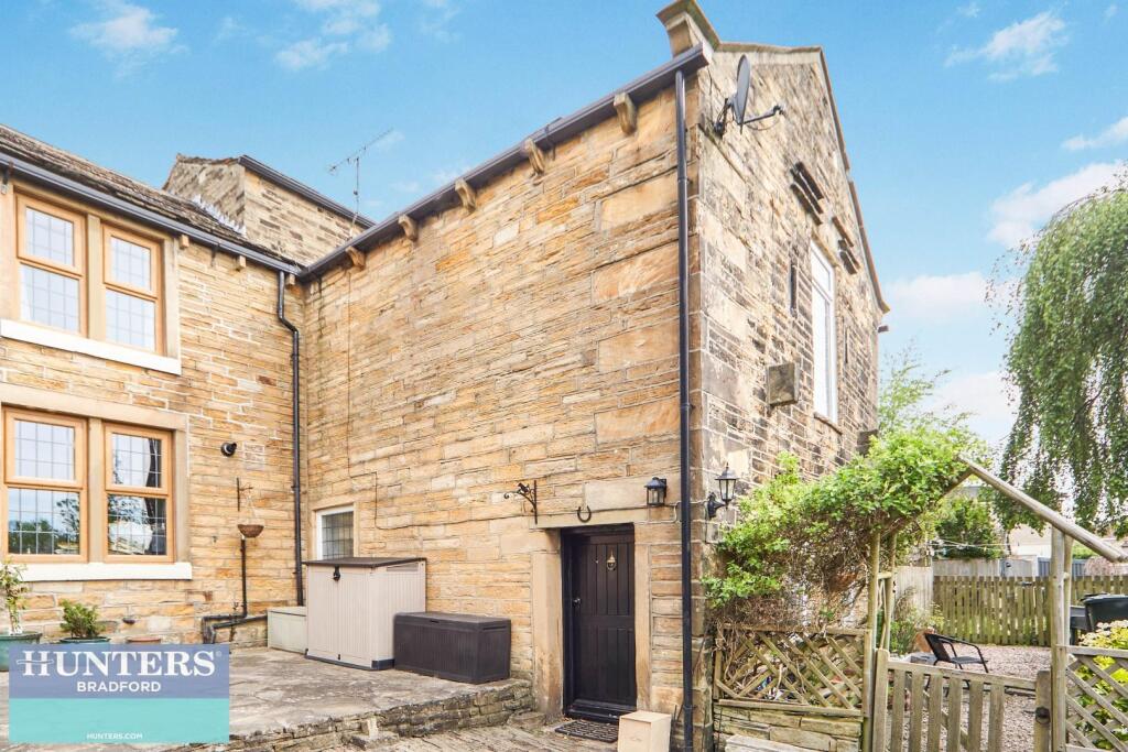Main image of property: Hodgson Fold, Bradford, West Yorkshire, BD2 4EB