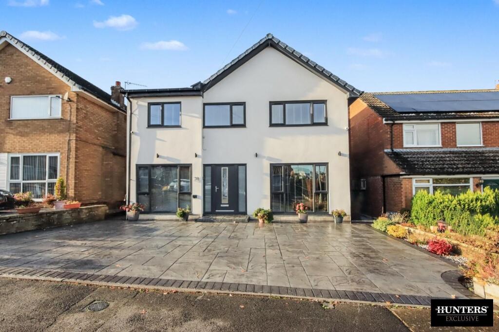 Main image of property: Grasleigh Avenue Allerton, Bradford, West Yorkshire, BD15 9AR