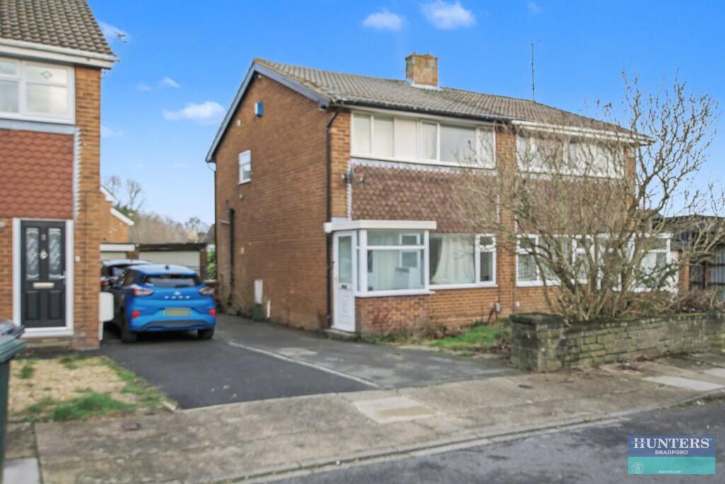 Main image of property: Sandringham Close, Bradford, BD14 6EB
