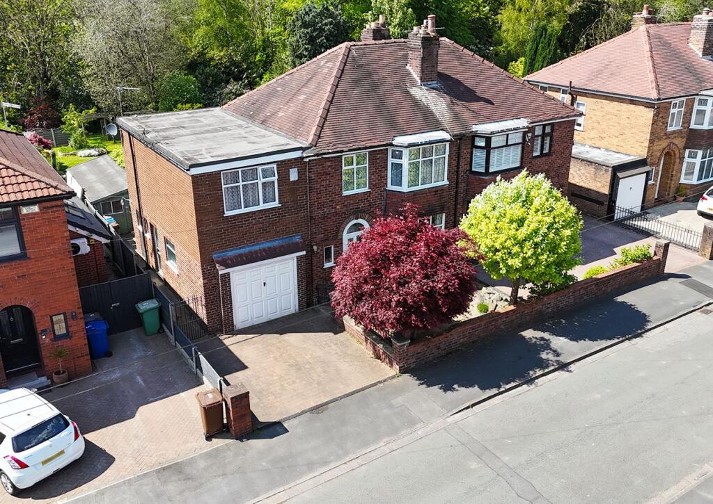 Main image of property: Winchester Avenue, Ashton-in-Makerfield, Wigan, WN4 9LL