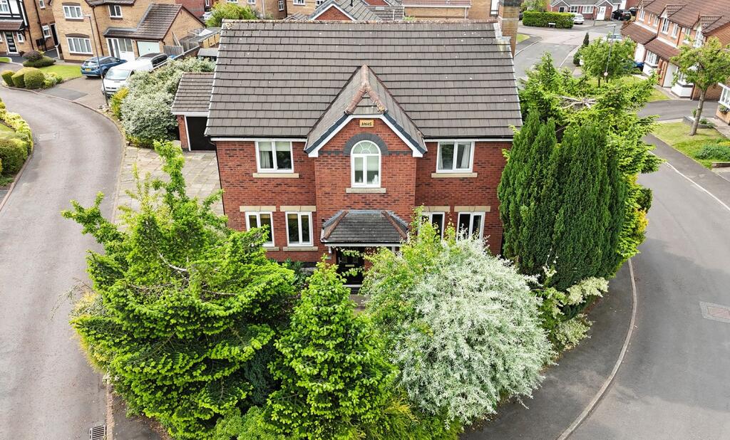 Main image of property: Wyatt Grove, Ashton-in-Makerfield, Wigan, WN4 8SR