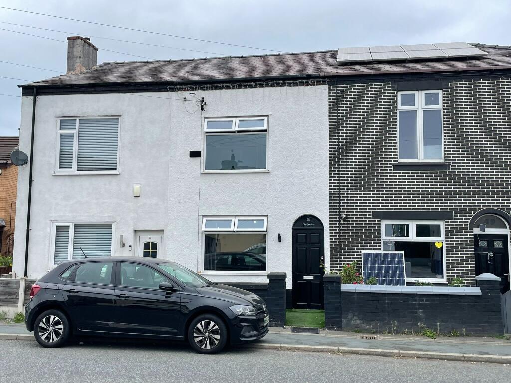 Main image of property: Edge Green Lane, Warrington, WA3