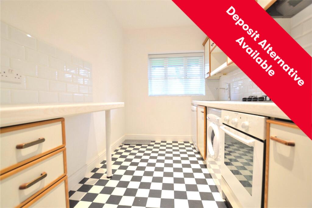Main image of property: Firs Wood Close, Northaw Park, Potters Bar, Hertfordshire, EN6