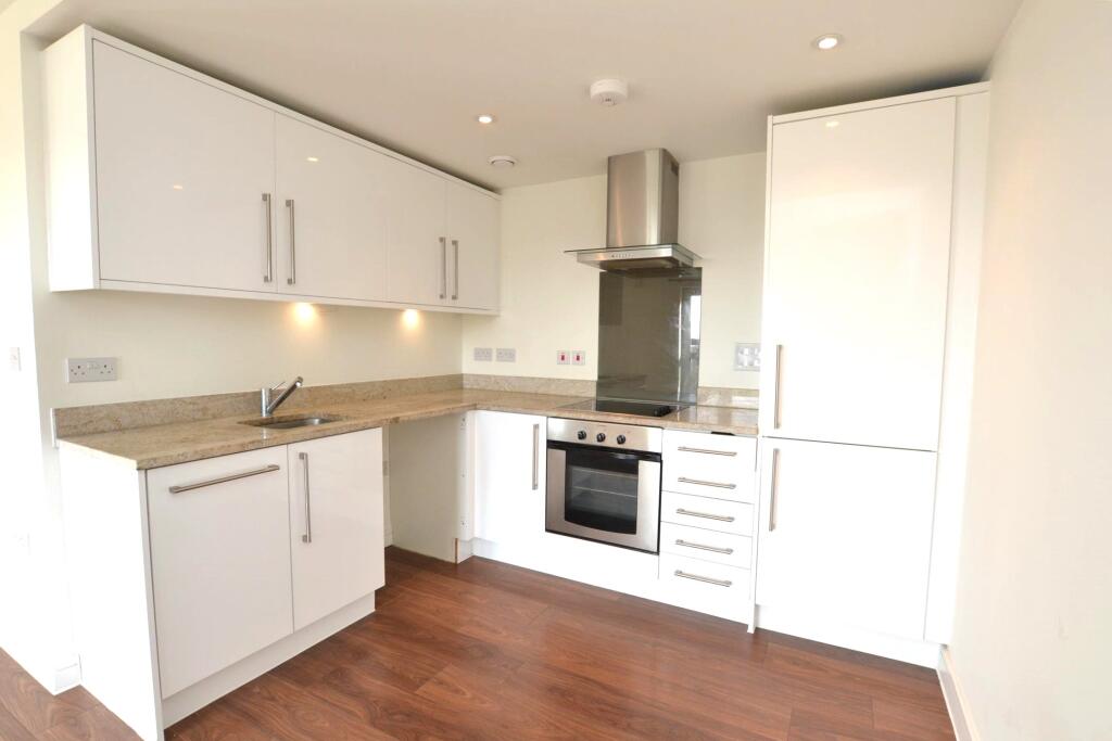 Main image of property: Vesta House, 25 Great North Road, Barnet, Hertfordshire, EN5