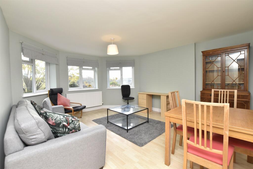 Additional property image - Newbridge Hill, Bath, BA1