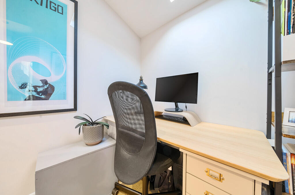 Additional property image - Seymour Road, Mitcham