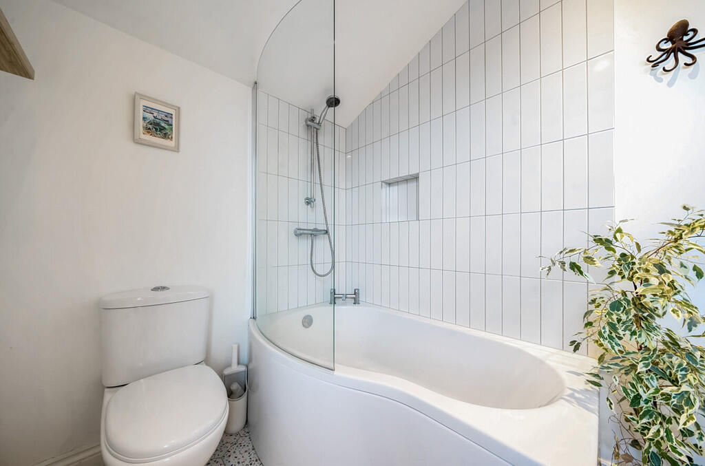 Additional property image - Seymour Road, Mitcham