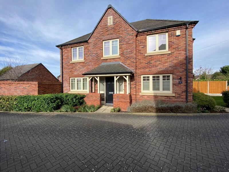 4 bedroom detached house for rent in Ryton Gardens, Bedworth, CV12