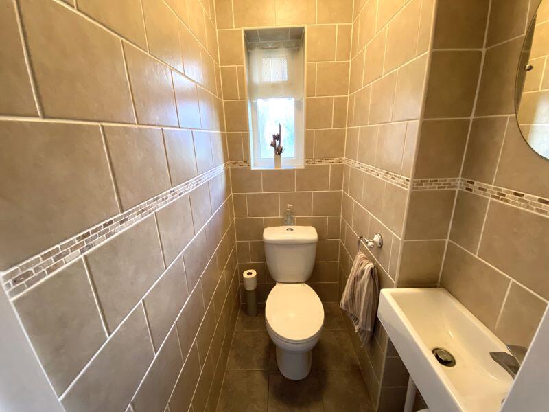 Additional property image - The Oaks, Bedworth, CV12 0AY