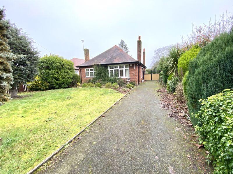 Main image of property: Higham Lane, Nuneaton