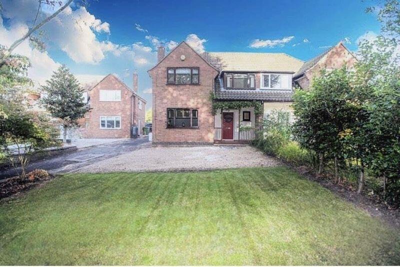 Main image of property: Castle Road, Nuneaton