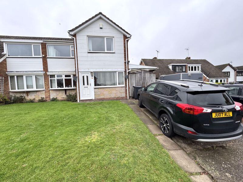 Main image of property: Silver Walk, Nuneaton