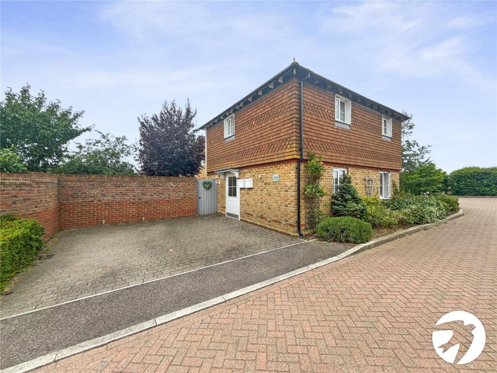 Main image of property: White Admiral Grove, Iwade, Sittingbourne, Kent, ME9