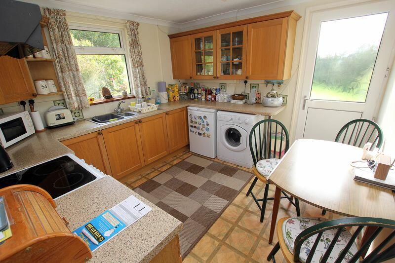 2 bedroom bungalow for sale in Berrycoombe Road, Bodmin, PL31