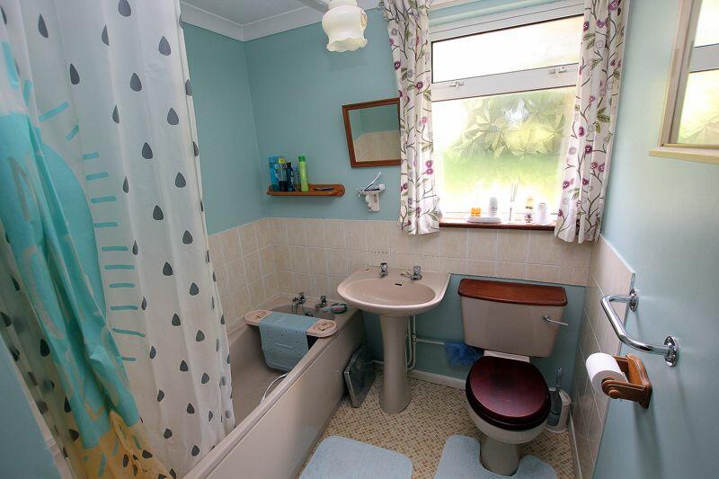 2 bedroom bungalow for sale in Berrycoombe Road, Bodmin, PL31