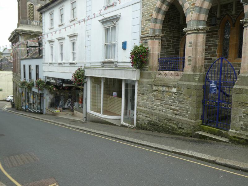 High street retail property for rent in Pike Street, Liskeard, PL14