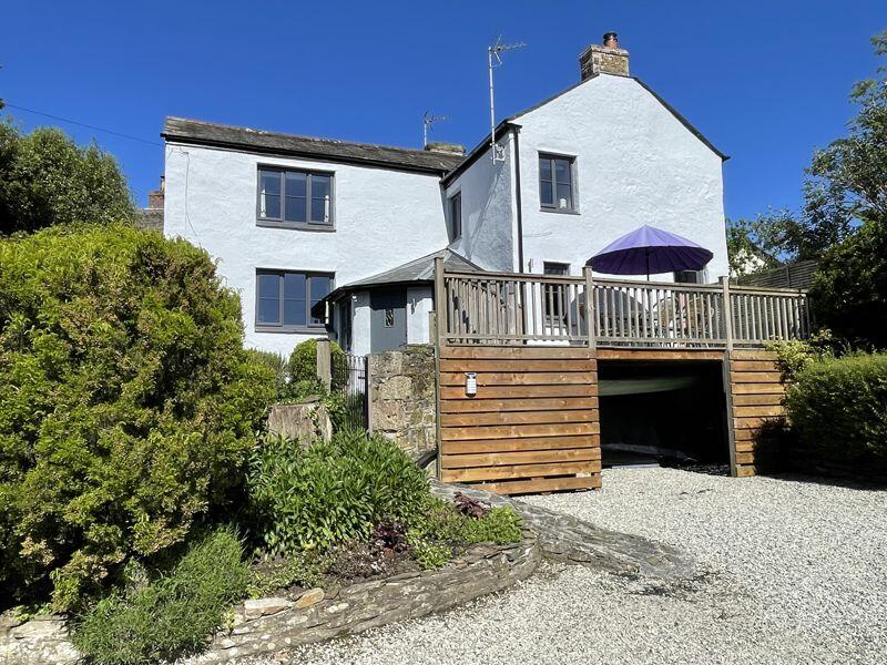 3 bedroom house for sale in Park Road, Lostwithiel, PL22